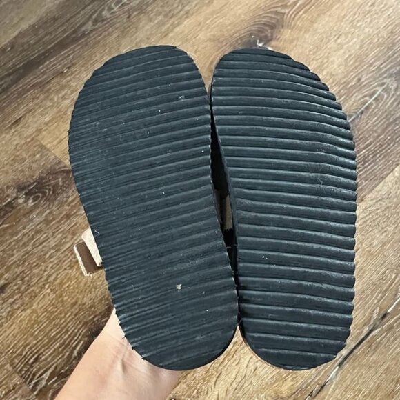 Zara Kids Slip-On Suede Clogs - Picture 3 of 3